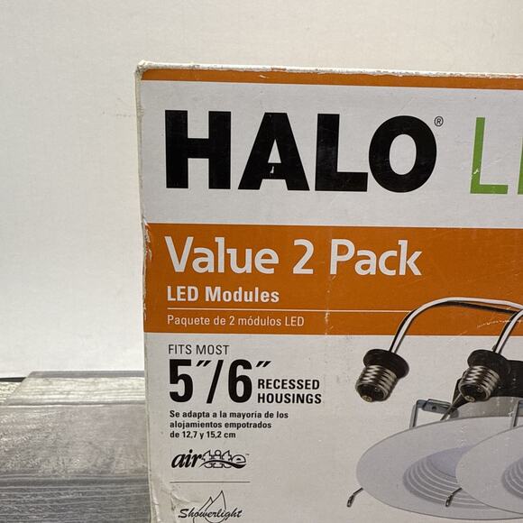 Halo Lighting LT560WH6930R 5-in or 6-in 600 lumens Recessed LED Baffle-Lot of 4 - Picture 3 of 12